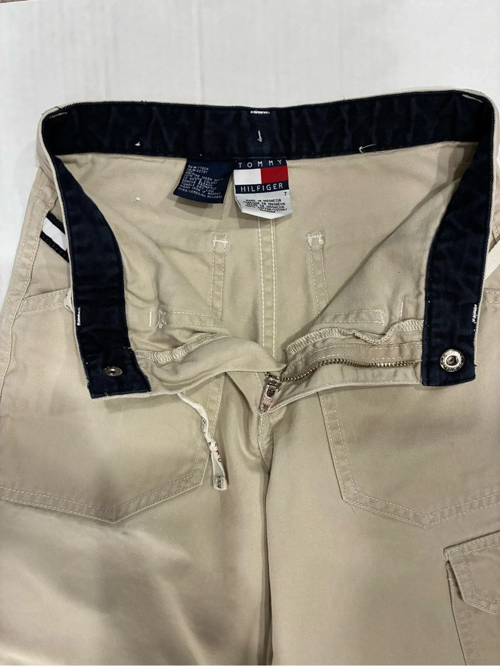 VTG Tommy Hilfiger Girls 2pc Outfit Set Size 7 Pastel Shirt Cargo Pants